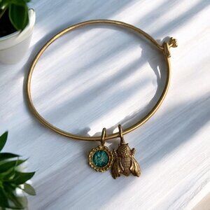 Gold Tone Charm Bangle With Bee Charm & Faux Turquoise Gem Charm One Size